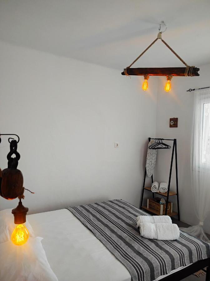 Prickly Pear House Hotel Plaka  Екстериор снимка