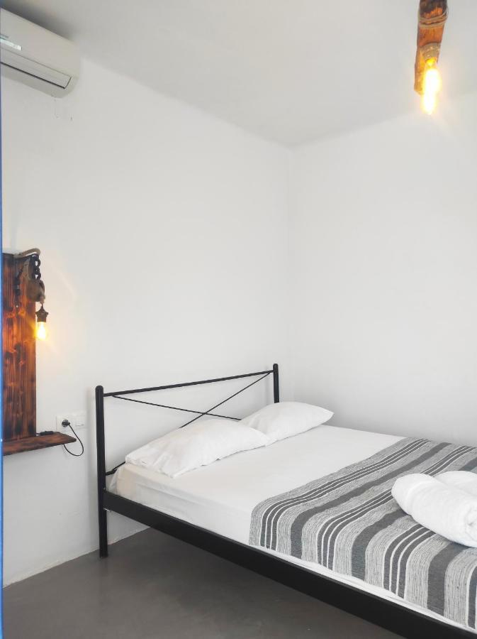 Prickly Pear House Hotel Plaka  Екстериор снимка