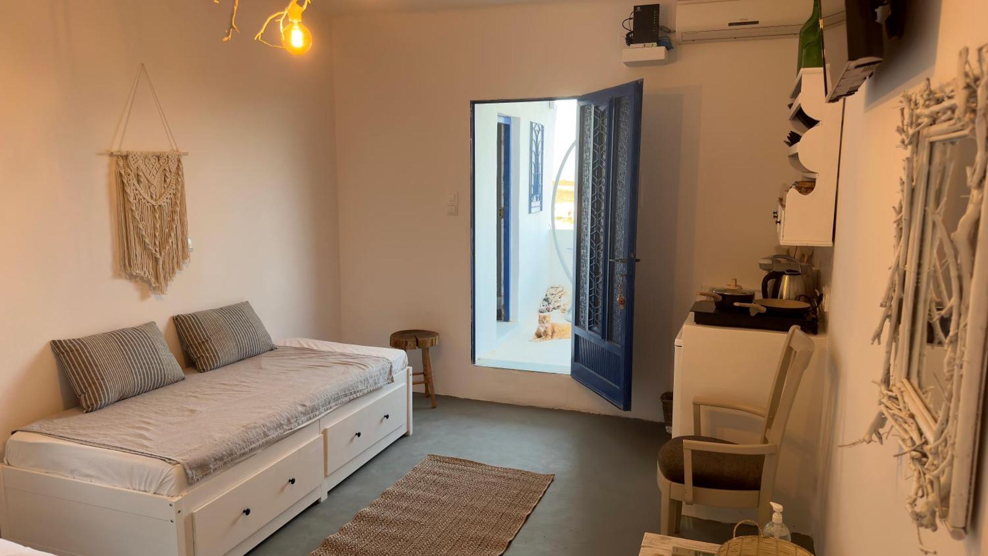 Prickly Pear House Hotel Plaka  Екстериор снимка